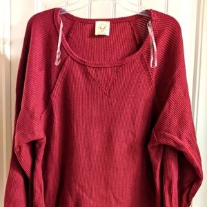 Ladies pull over top, thermal style, waffle